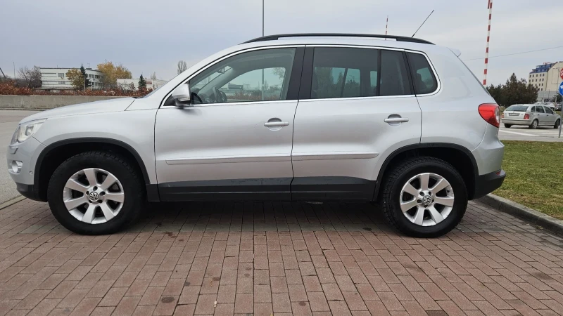 VW Tiguan 2.0 TSI 4motion, снимка 3 - Автомобили и джипове - 48044893