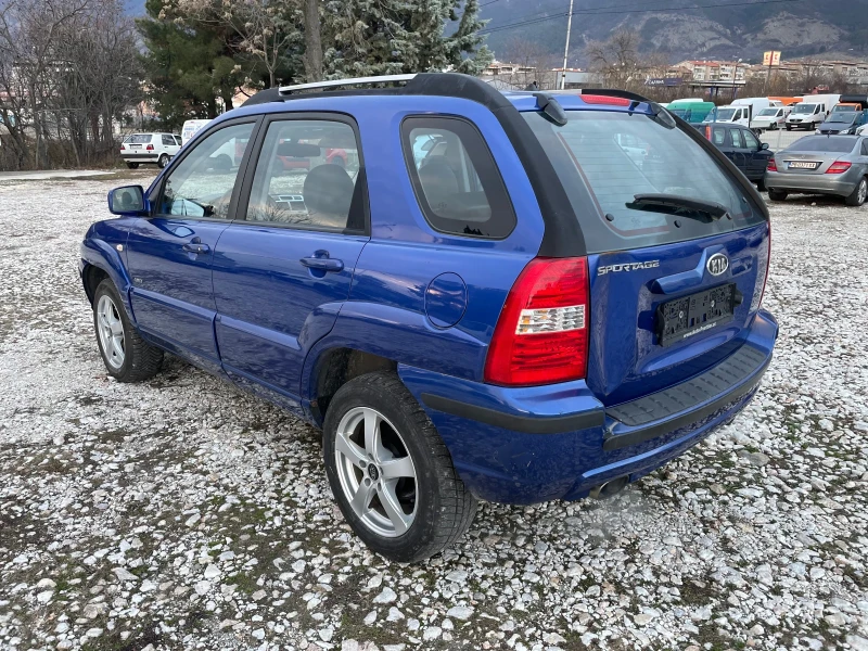 Kia Sportage Crdi, снимка 4 - Автомобили и джипове - 48140635