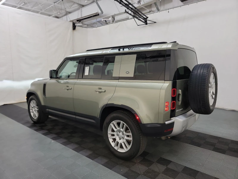 Land Rover Defender 110 SE, снимка 6 - Автомобили и джипове - 48394929