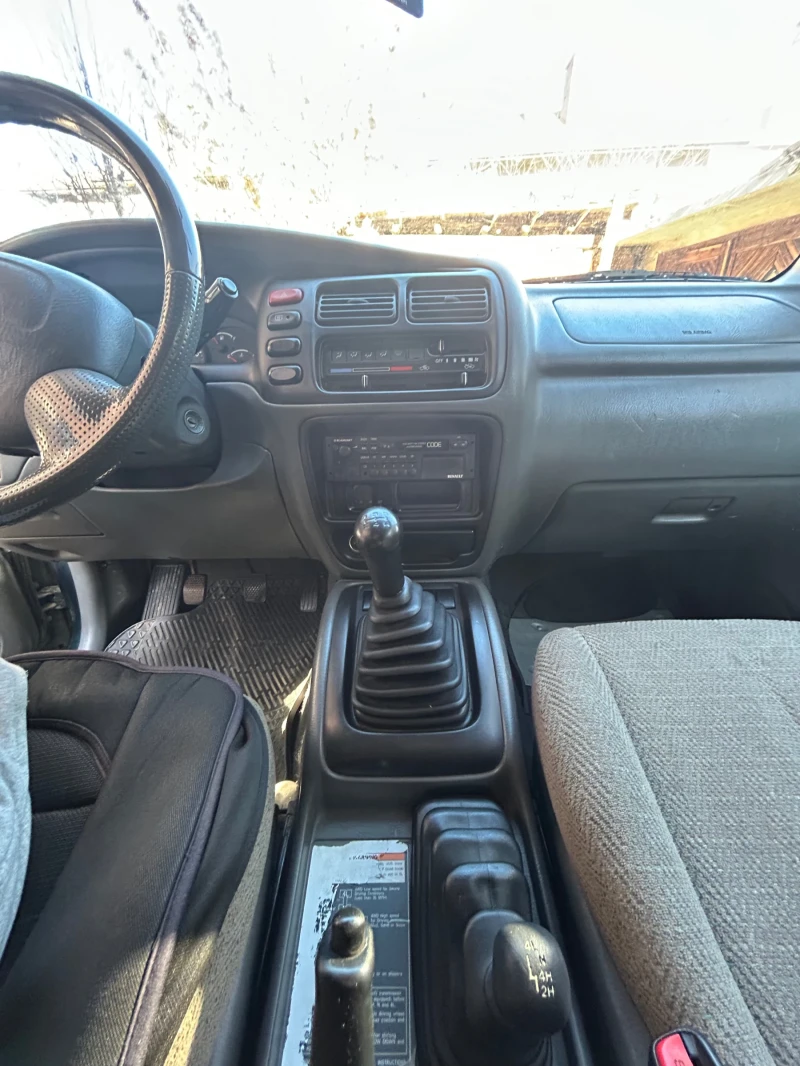Suzuki Grand vitara, снимка 5 - Автомобили и джипове - 52955123