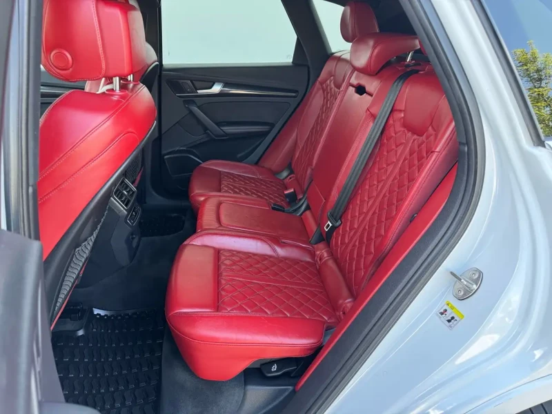 Audi SQ5 TECHNIK| 360| B&O| DISTRONIK| PANO| 8ZF| DIGITAL| , снимка 15 - Автомобили и джипове - 53201323