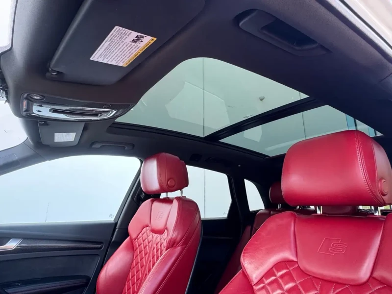 Audi SQ5 TECHNIK| 360| B&O| DISTRONIK| PANO| 8ZF| DIGITAL| , снимка 14 - Автомобили и джипове - 53201323