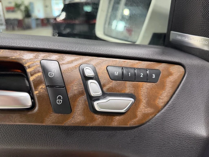 Mercedes-Benz GLE 350 4MATIC AMG PACK* HARMAN KARDON* 360 CAM* PANORAMA*, снимка 10 - Автомобили и джипове - 53560310