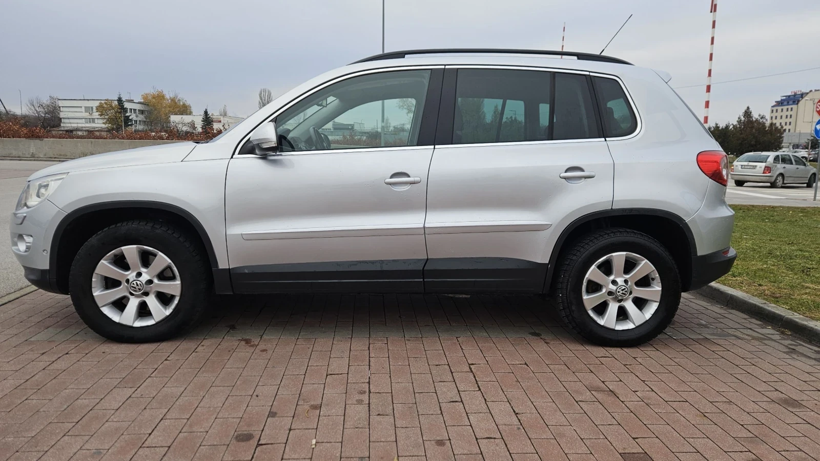 VW Tiguan 2.0 TSI - изображение 3