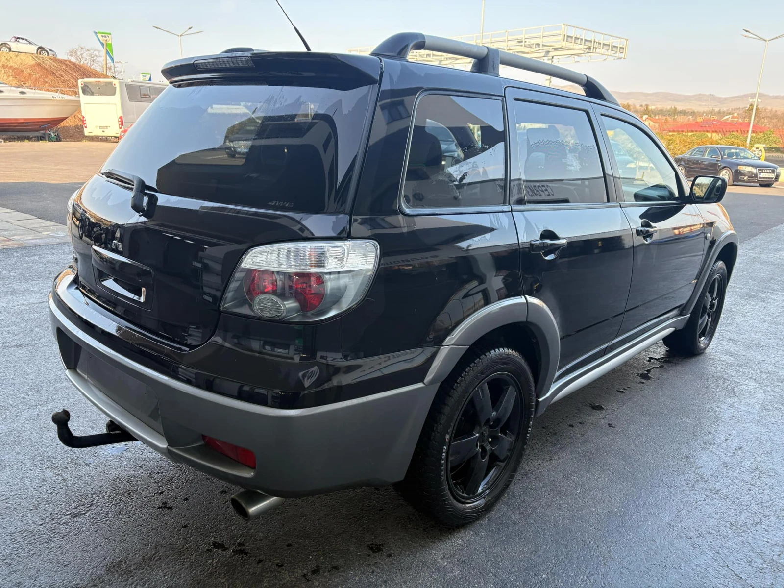 Mitsubishi Outlander 2.4 4X4 GAZ - изображение 7