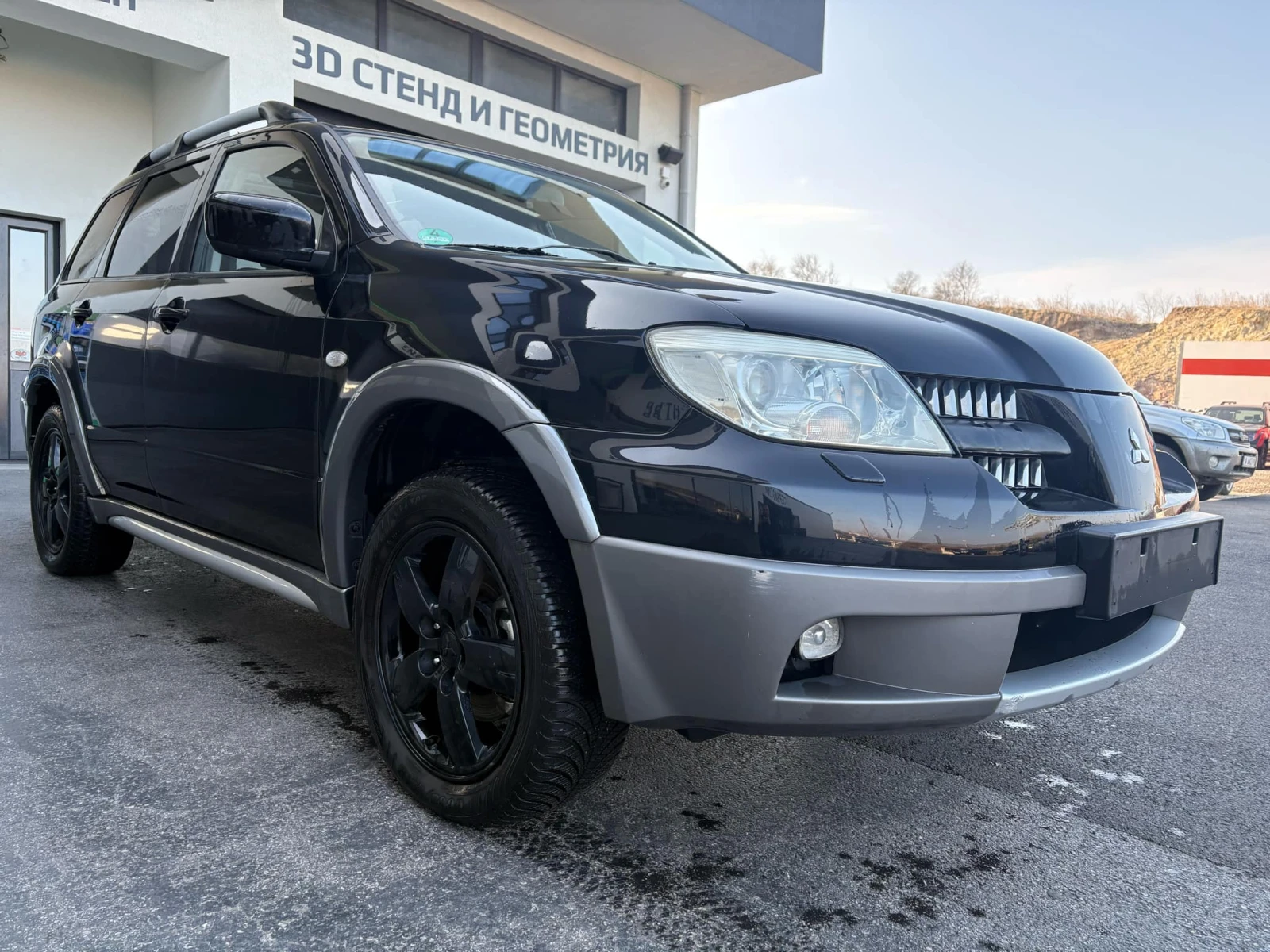 Mitsubishi Outlander 2.4 4X4 GAZ - изображение 2