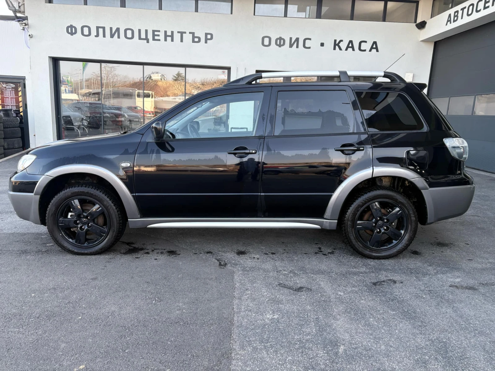 Mitsubishi Outlander 2.4 4X4 GAZ - изображение 10