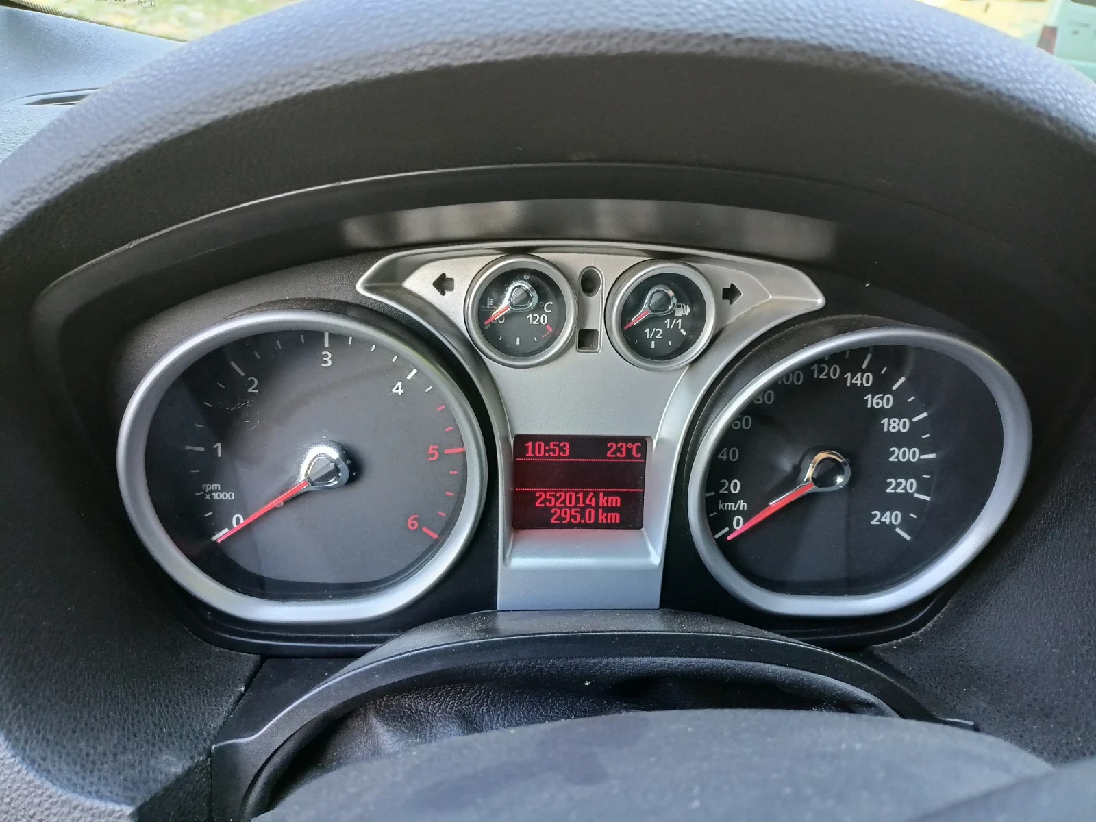 Ford Kuga | Mobile.bg   12