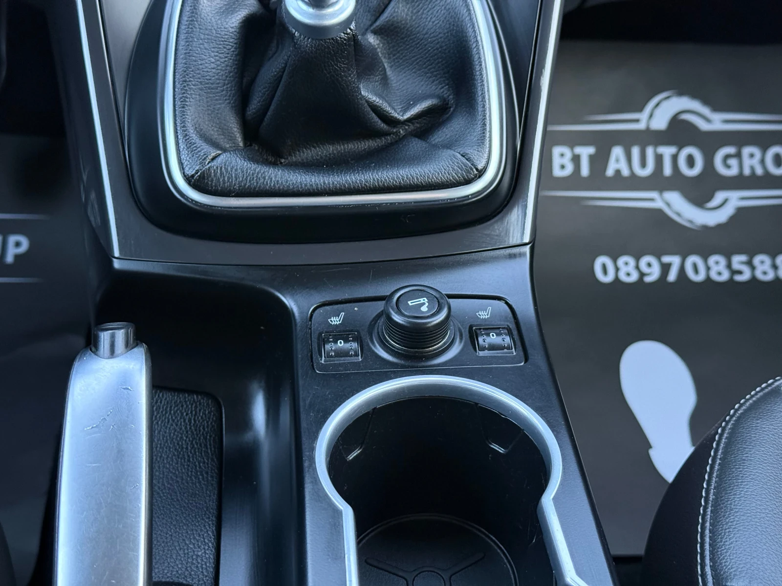 Ford Kuga 2.0 TDCi 4x4 * * СЕРВИЗНА КНИЖКА* *  | Mobile.bg — изображение 14