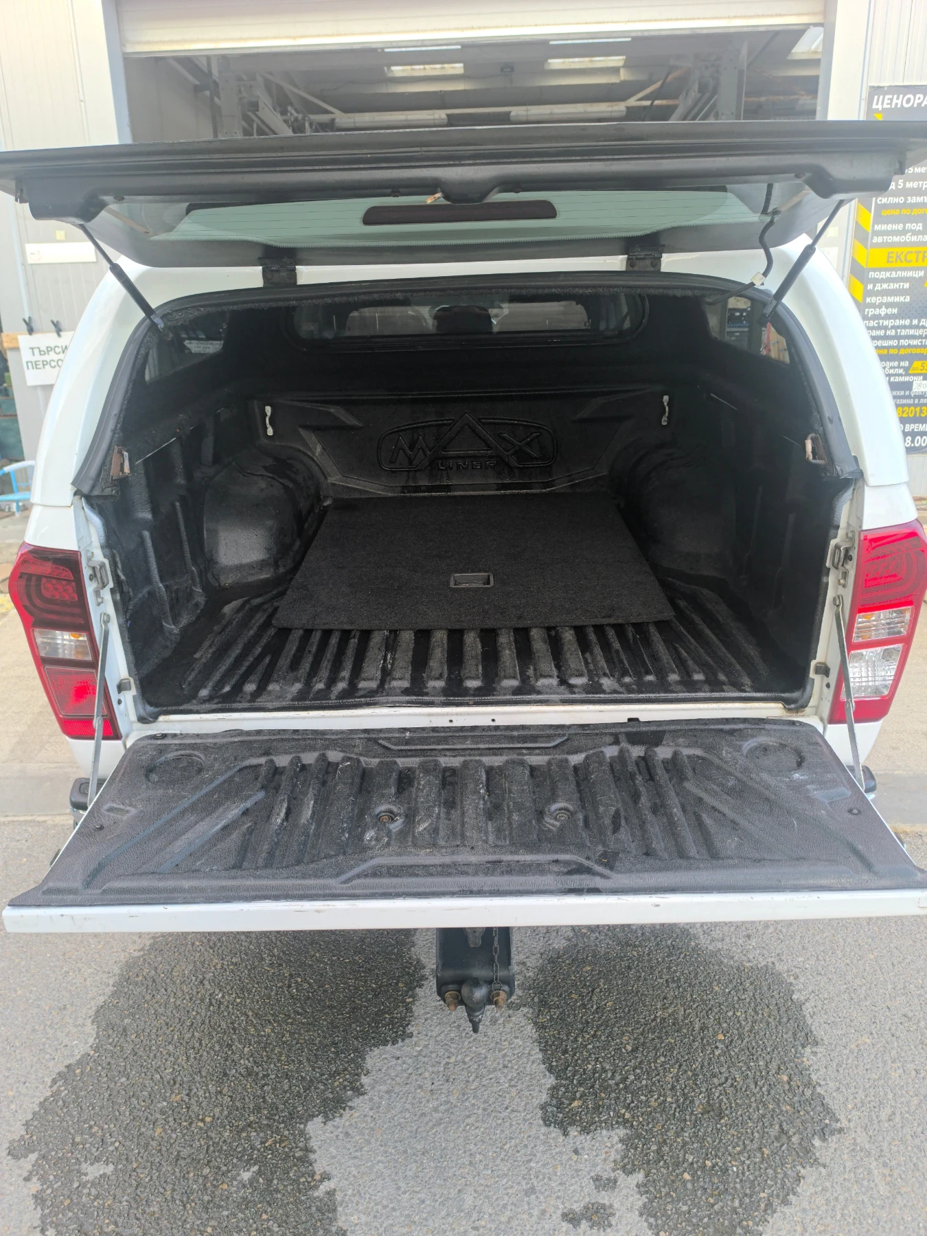 Isuzu D-max, снимка 6 - Автомобили и джипове - 54184044