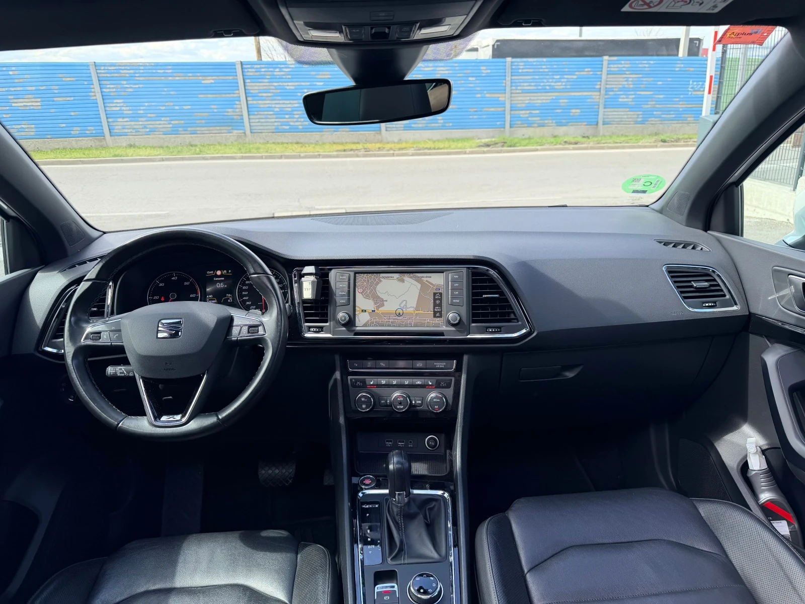 Seat Ateca 2.0 190 автомат панорама, снимка 8 - Автомобили и джипове - 54310272