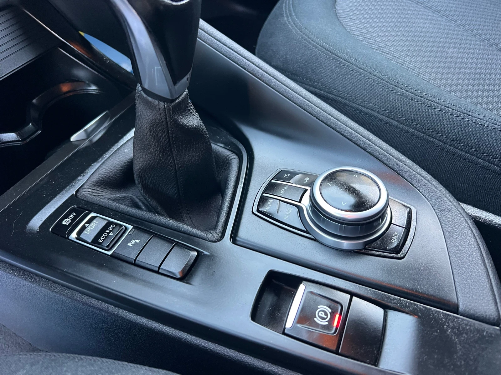 BMW X1 SDRIVE/NAVI/TOP, снимка 15 - Автомобили и джипове - 54325513