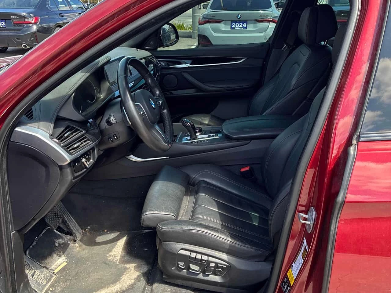 BMW X6 * xDrive35i * ДИСТРОНИК * 360 * ДИГИТАЛНО * H/K, снимка 12 - Автомобили и джипове - 54607464