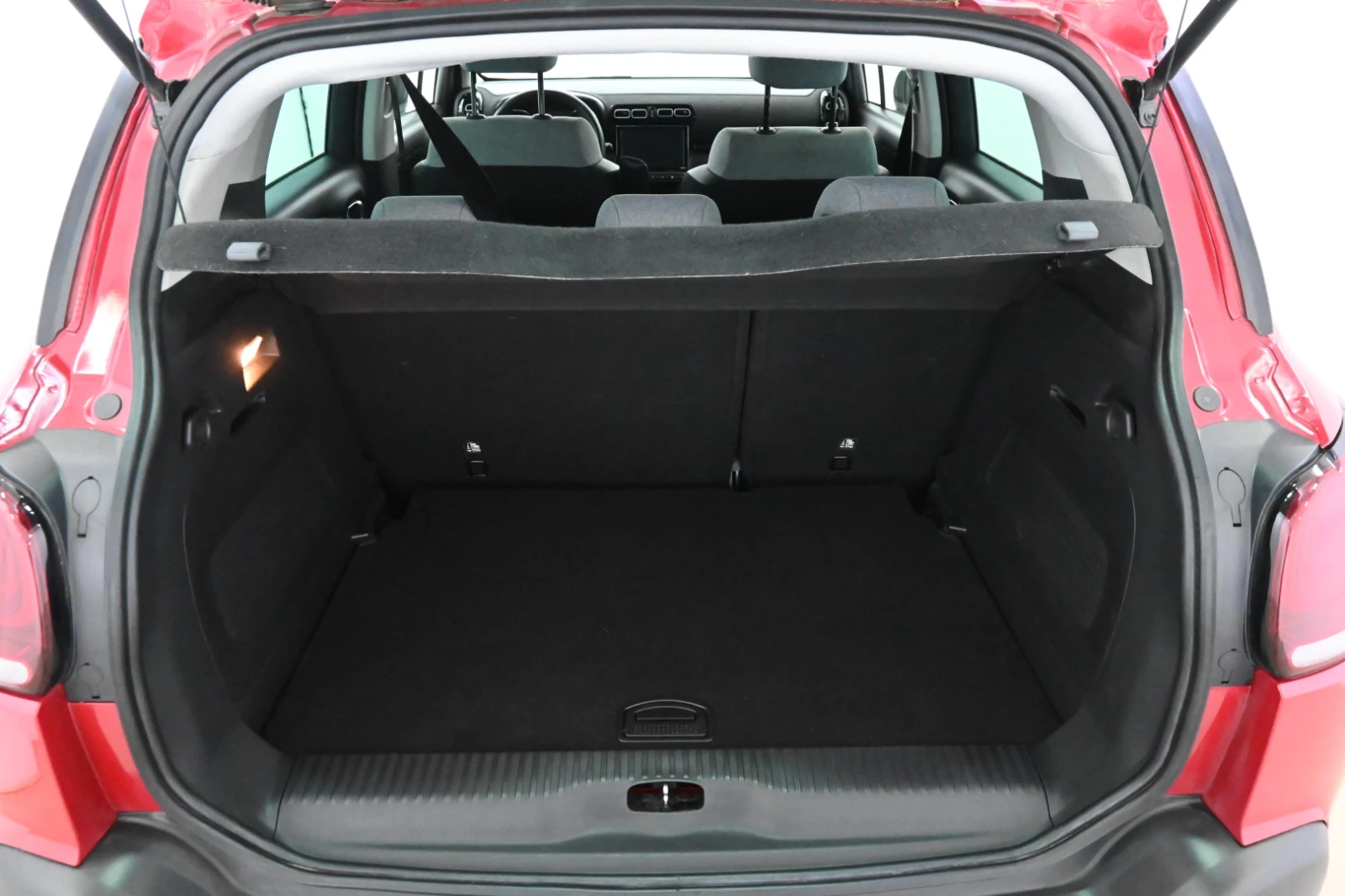 Citroen C3 Aircross 1.5 BlueHDi Facelift Shine, снимка 10 - Автомобили и джипове - 55234415