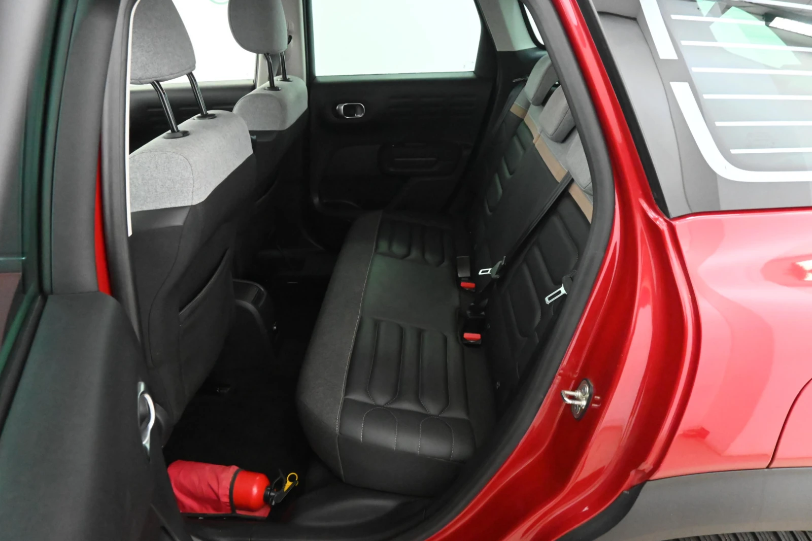 Citroen C3 Aircross 1.5 BlueHDi Facelift Shine, снимка 8 - Автомобили и джипове - 55234415