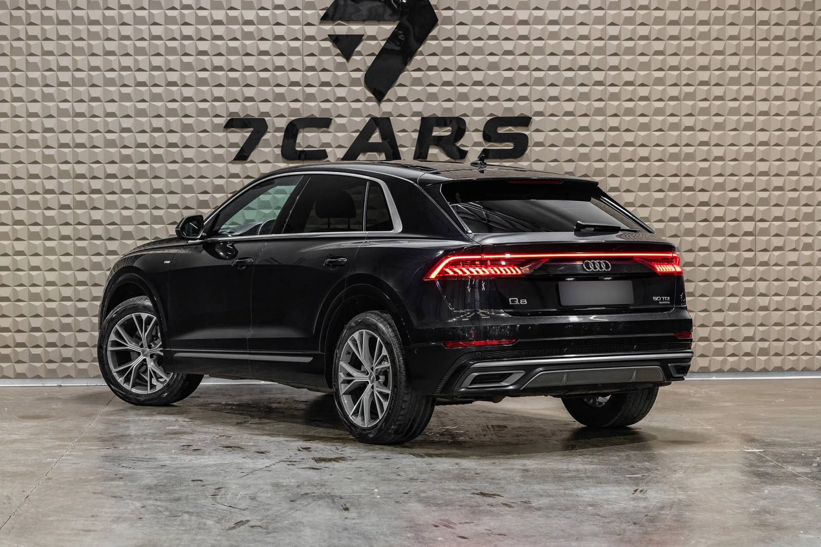 Audi Q8 | 50 TDI quattro| Bang & Olufsen| �������� ������� | Mobile.bg � ����������� 4