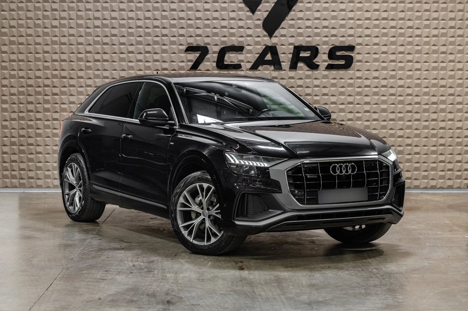 Audi Q8 | 50 TDI quattro| Bang & Olufsen| �������� ������� | Mobile.bg � ����������� 3
