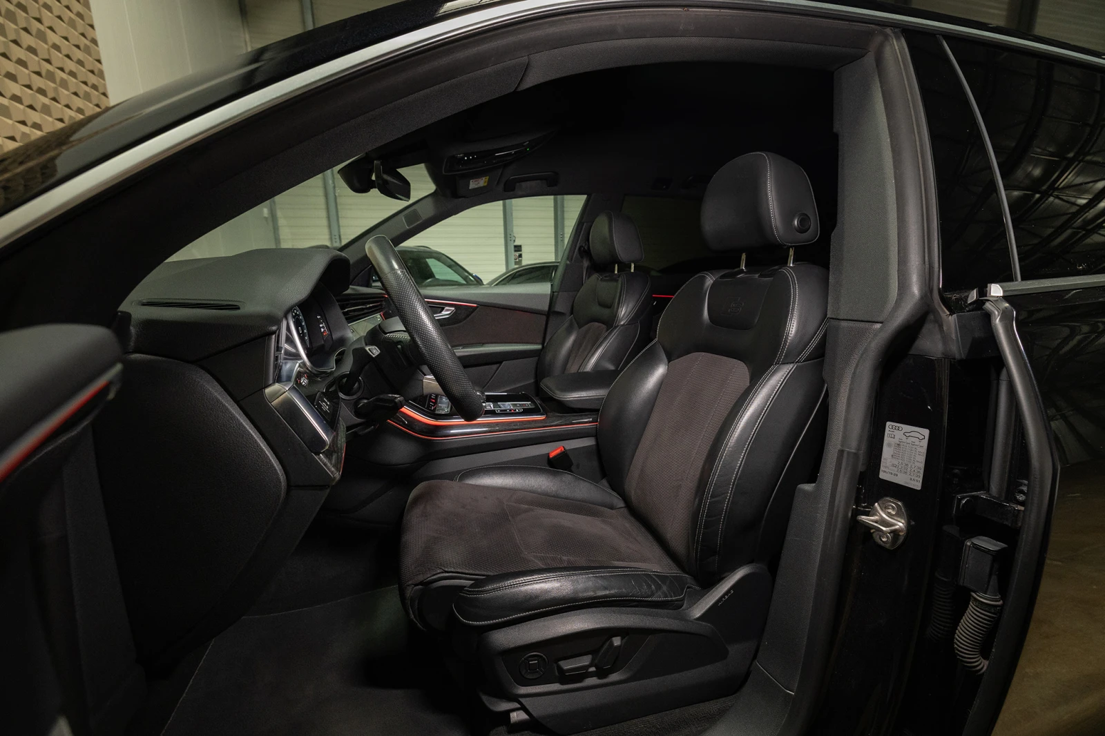 Audi Q8 | 50 TDI quattro| Bang & Olufsen| �������� ������� | Mobile.bg � ����������� 8