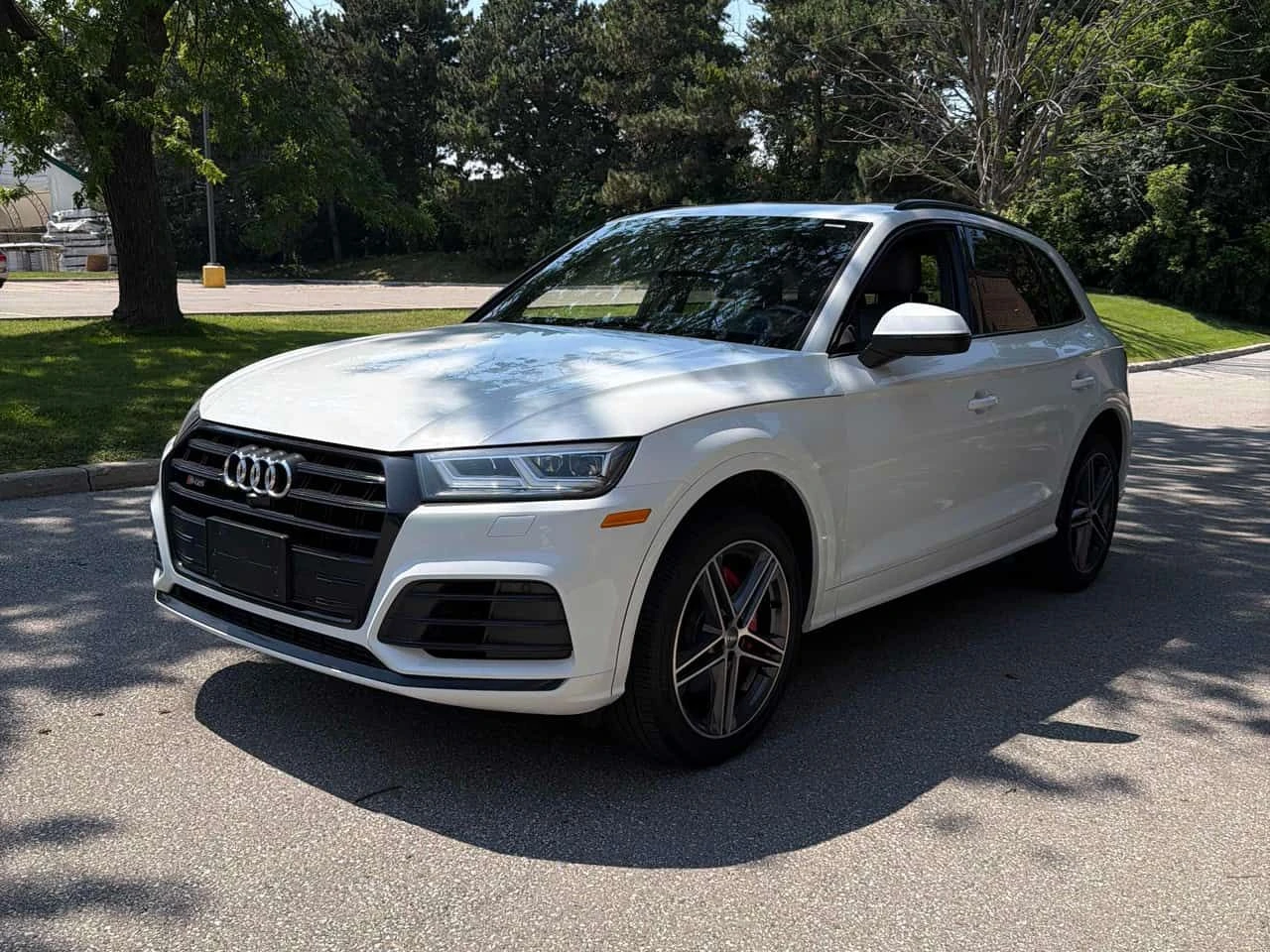 Audi SQ5 * Technik * CARFAX * 360 КАМЕРА * БЕЗ ИНЦИДЕНТИ * 