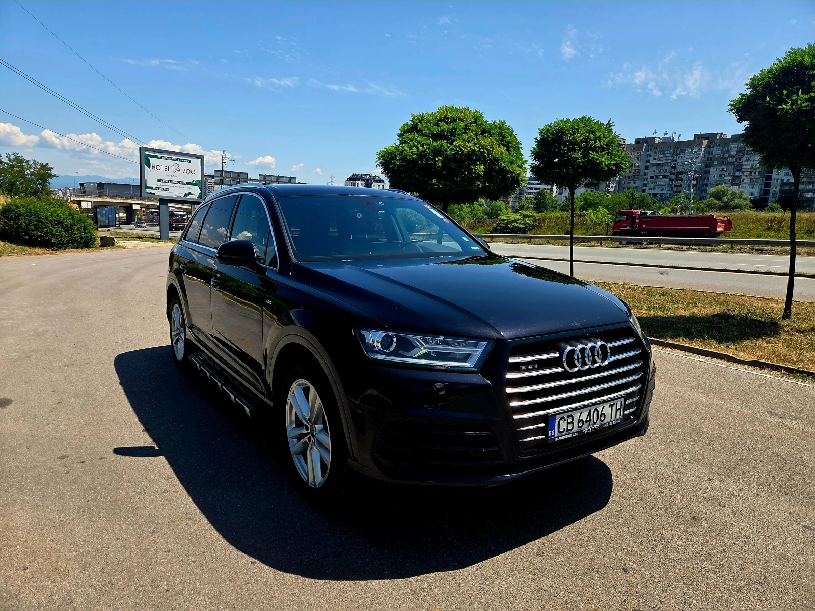 Audi Q7 3.0 TDI S Line, снимка 3 - Автомобили и джипове - 55296273