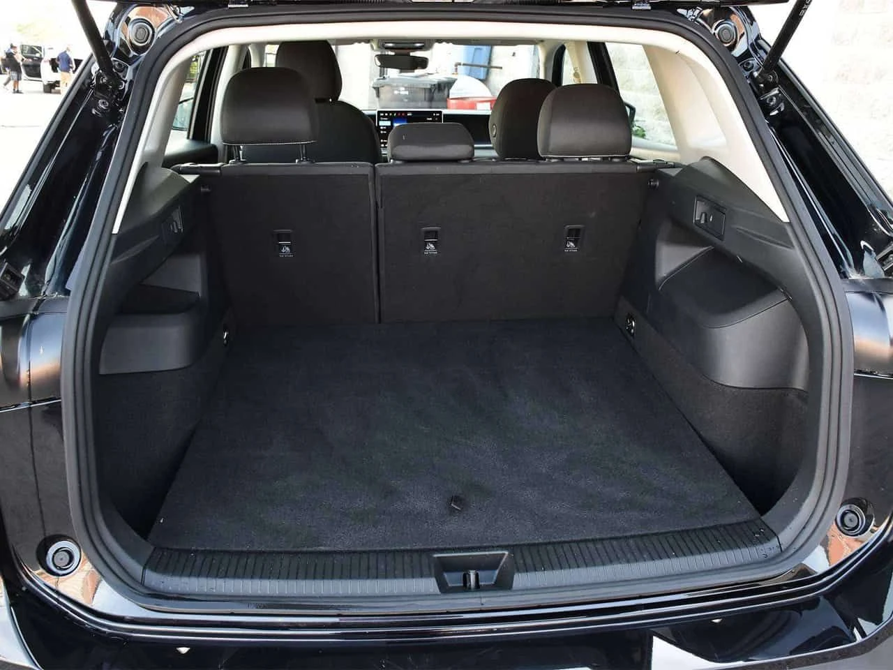 VW Tiguan 4Motion\Deep Black Pearl\��������\������ ����� | Mobile.bg � ����������� 8