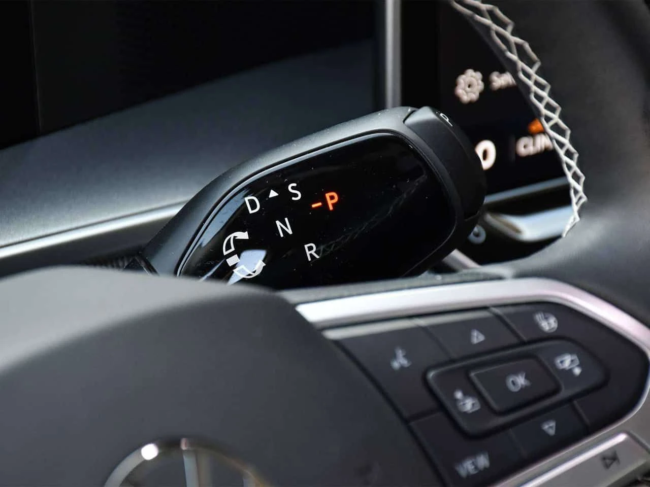 VW Tiguan 4Motion\Deep Black Pearl\��������\������ ����� | Mobile.bg � ����������� 12