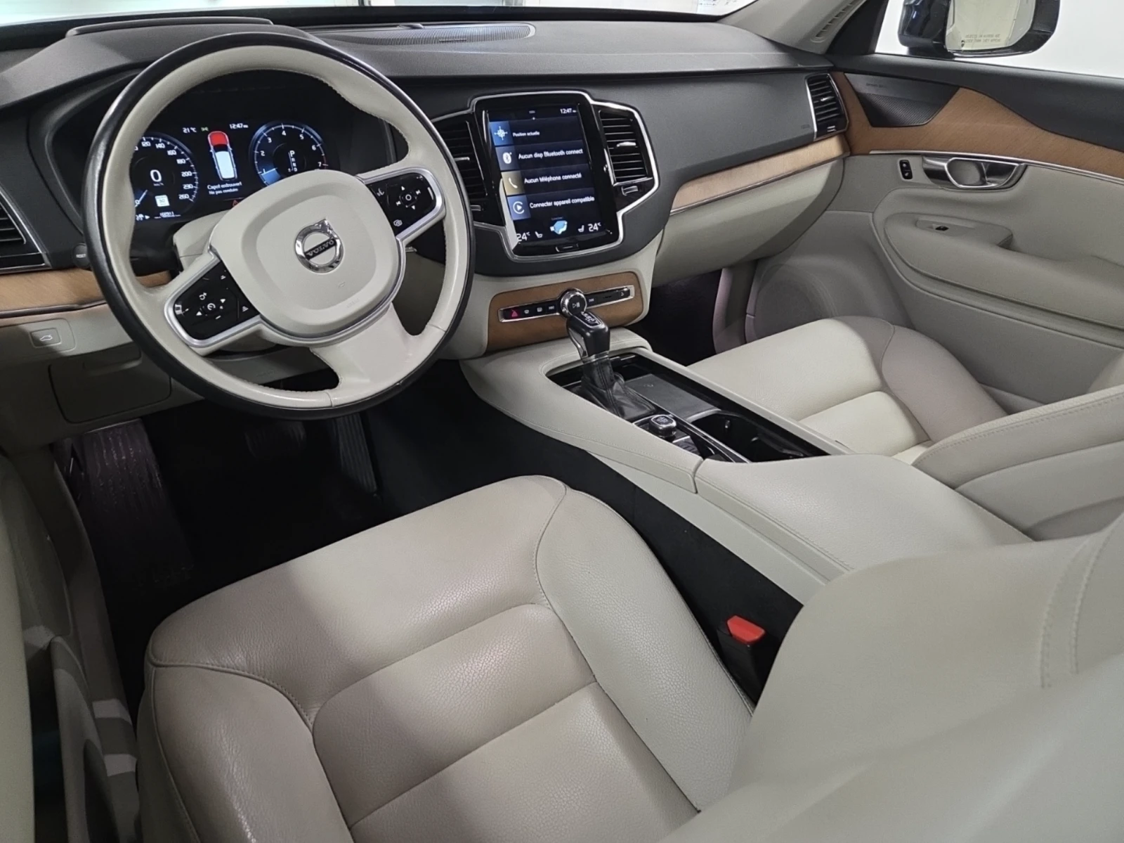 Volvo Xc90 2022 Volvo XC90 T6 MOMENTUM, снимка 8 - Автомобили и джипове - 55400137