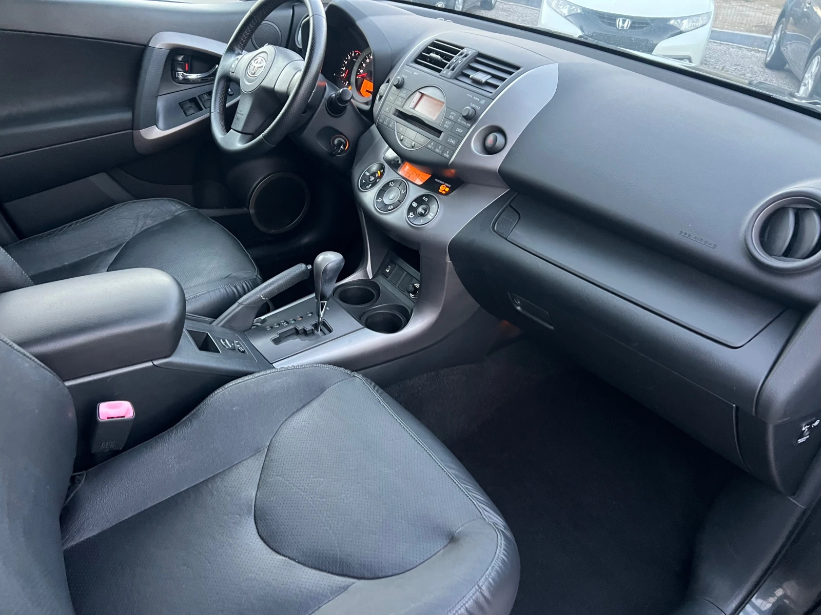 Toyota Rav4 2.0-АВТОМАТИК!, снимка 13 - Автомобили и джипове - 55748382