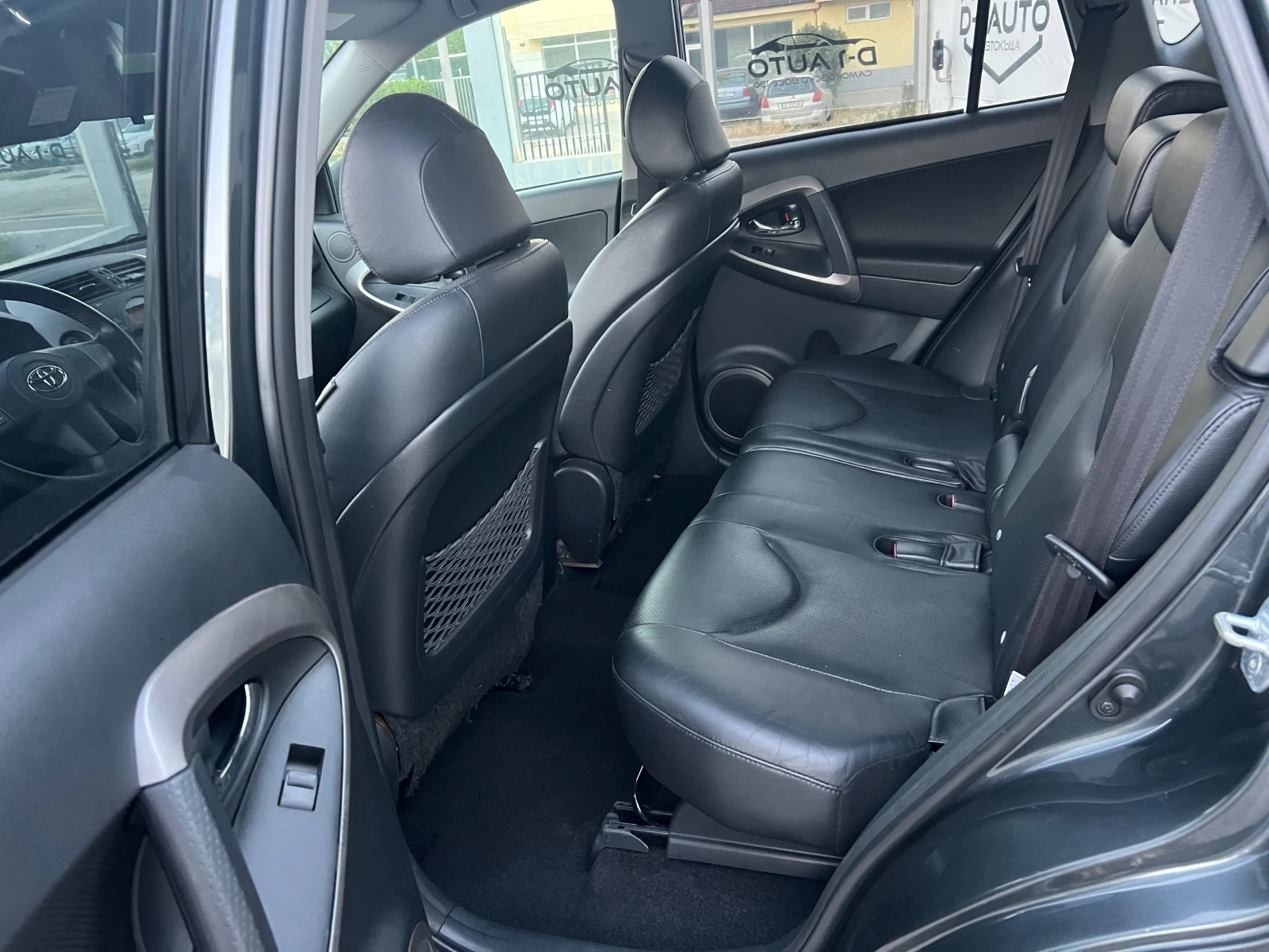 Toyota Rav4 2.0-АВТОМАТИК!, снимка 14 - Автомобили и джипове - 55748382