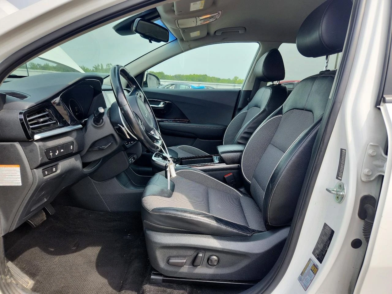 Kia Niro 2022 KIA NIRO EV S, снимка 7 - Автомобили и джипове - 55944635