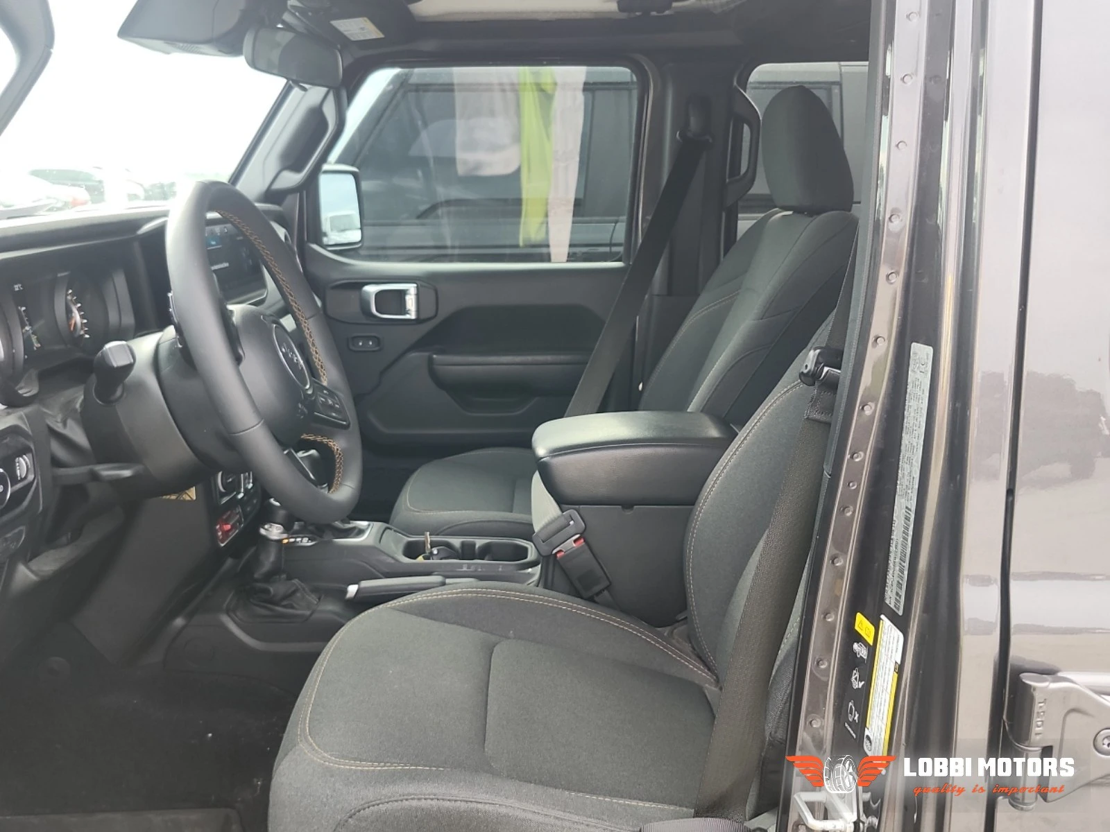 Jeep Wrangler, снимка 3 - Автомобили и джипове - 56069084