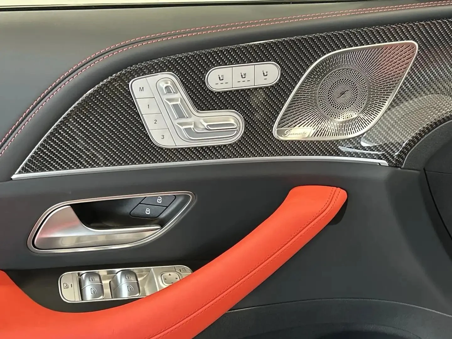 Mercedes-Benz GLE 63 S AMG 4MATIC+ COUPE Цена до България & АвтоКредит, снимка 9 - Автомобили и джипове - 56158421