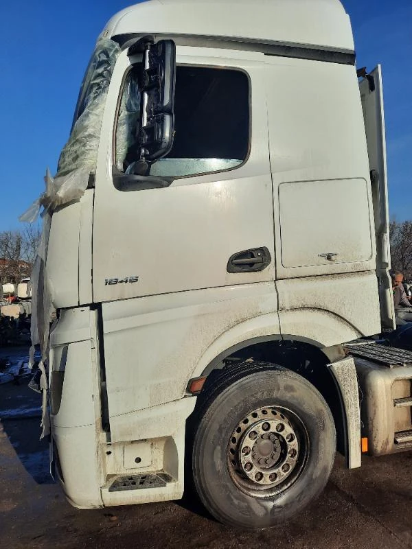 Mercedes-Benz Actros euro 6, снимка 2 - Камиони - 31928383