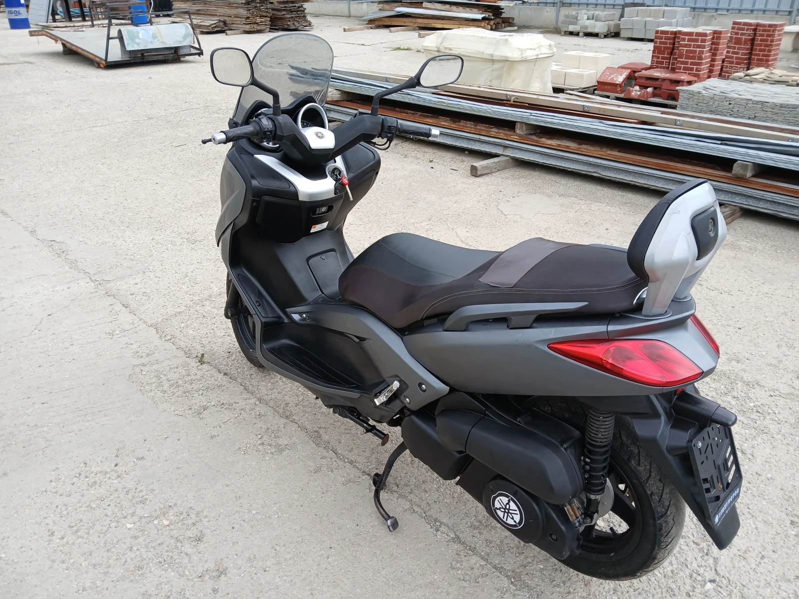 Yamaha X-max 250 - изображение 5