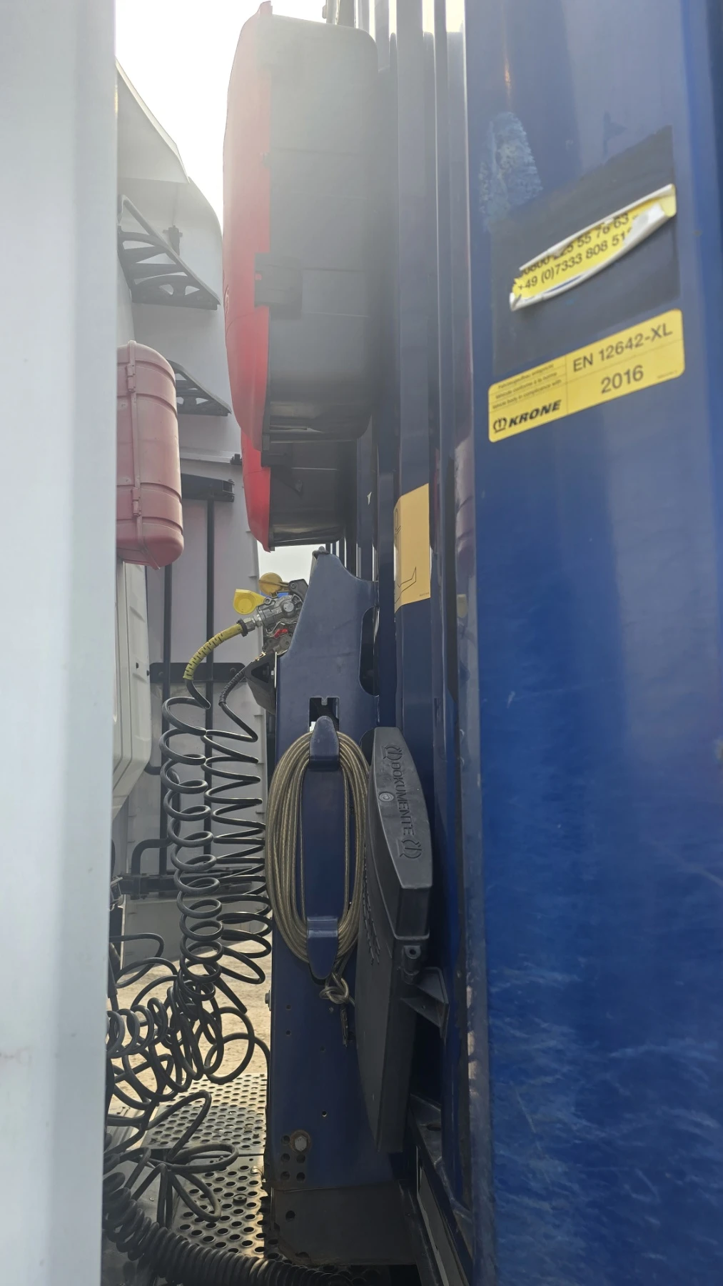 Полуремарке Krone SD STANDARD И MEGA, снимка 16 - Ремаркета - 53717602