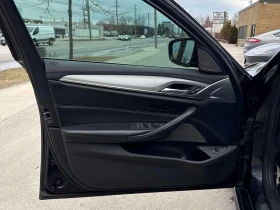 BMW 530 i XDRIVE* МАСАЖ* ОБДУХВАНЕ* HUD* 360* H/K* AMBIENT, снимка 10