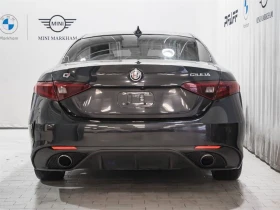 Alfa Romeo Giulia Ti Sport AWD, снимка 3