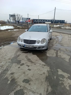 Mercedes-Benz E 280, снимка 1