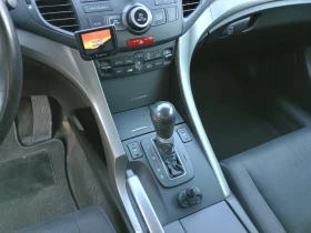 Honda Accord 2.0 бензин, Автомат - 8436 € / 16499.38 лв. - 95961935 10