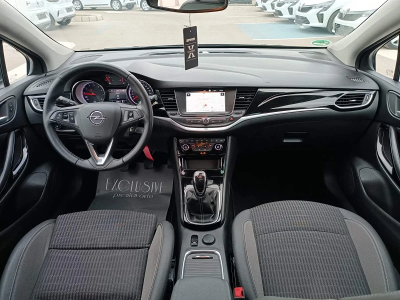 Opel Astra 2020, снимка 8 - Автомобили и джипове - 47244558