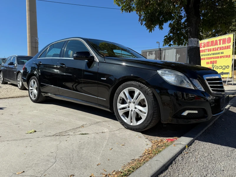 Mercedes-Benz E 350 АВАНТГАРД/МЪРТВА ТОЧКА/ПАНОРАМА/ЛЕД, снимка 2 - Автомобили и джипове - 47434529