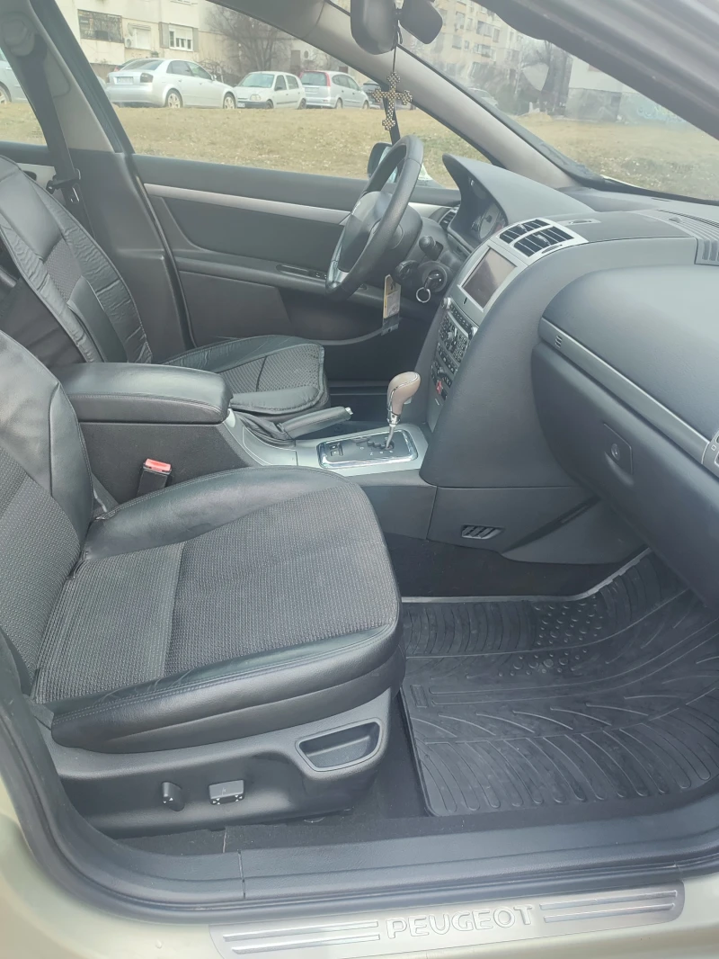 Peugeot 407 2.0 HDI SW, снимка 12 - Автомобили и джипове - 49354631