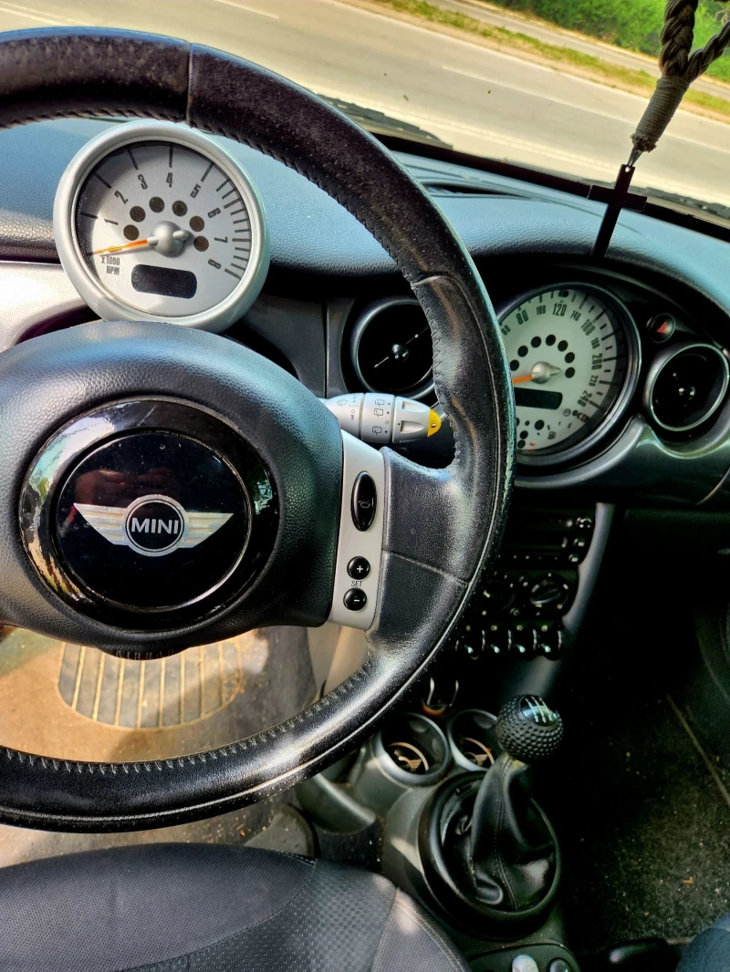 Mini Cooper 1.6 116 коня, снимка 6 - Автомобили и джипове - 51202281