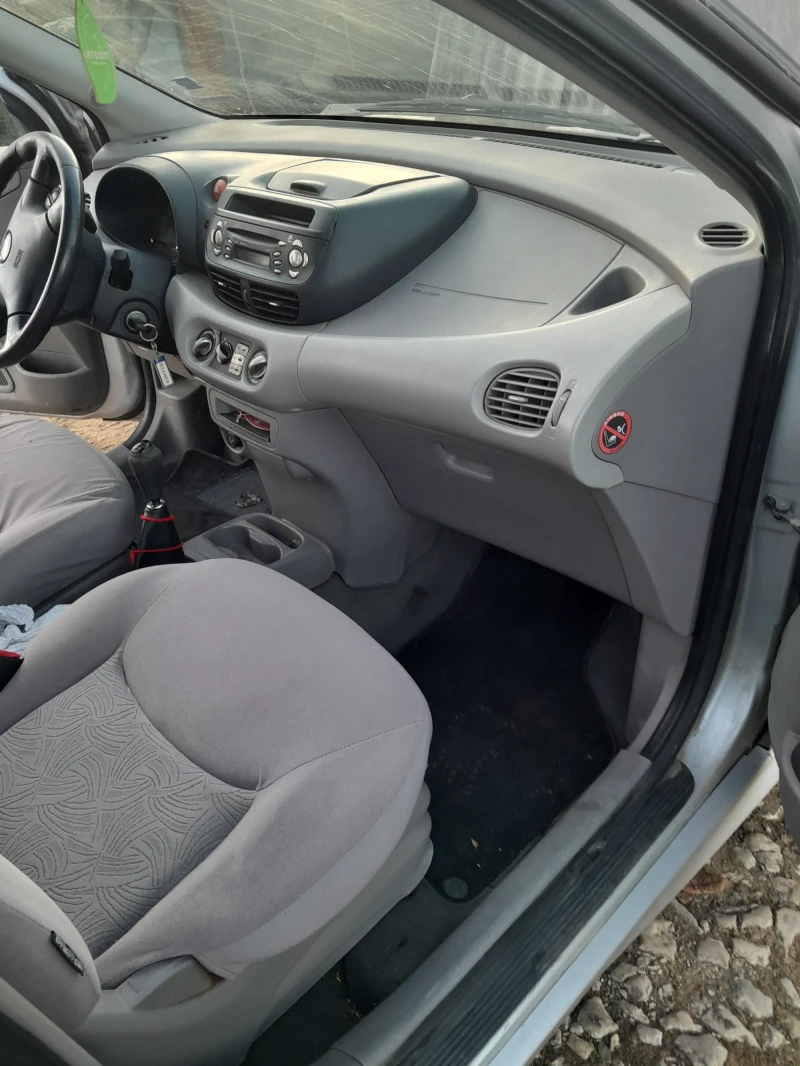 Nissan Almera tino, снимка 5 - Автомобили и джипове - 52849424