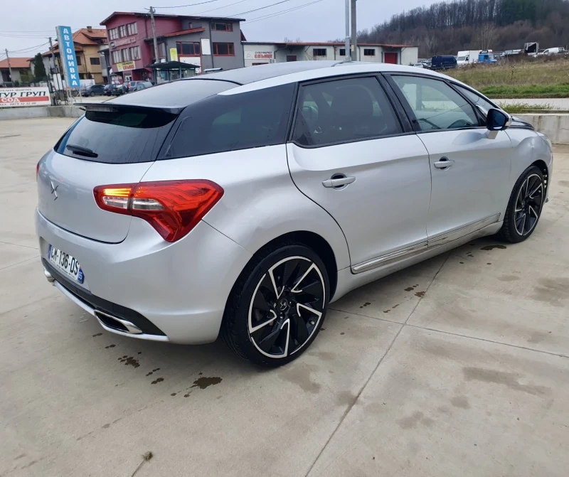 Citroen DS5 2.0HDI 163 Avtom Keyless Navi Koja, снимка 4 - Автомобили и джипове - 52933539