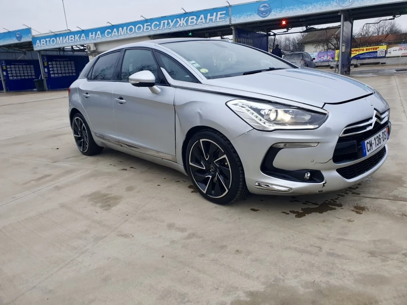 Citroen DS5 2.0HDI 163 Avtom Keyless Navi Koja, снимка 3 - Автомобили и джипове - 52933539