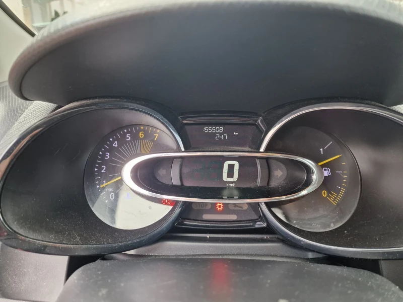 Renault Clio 1.2i GPL, снимка 11 - Автомобили и джипове - 52964473