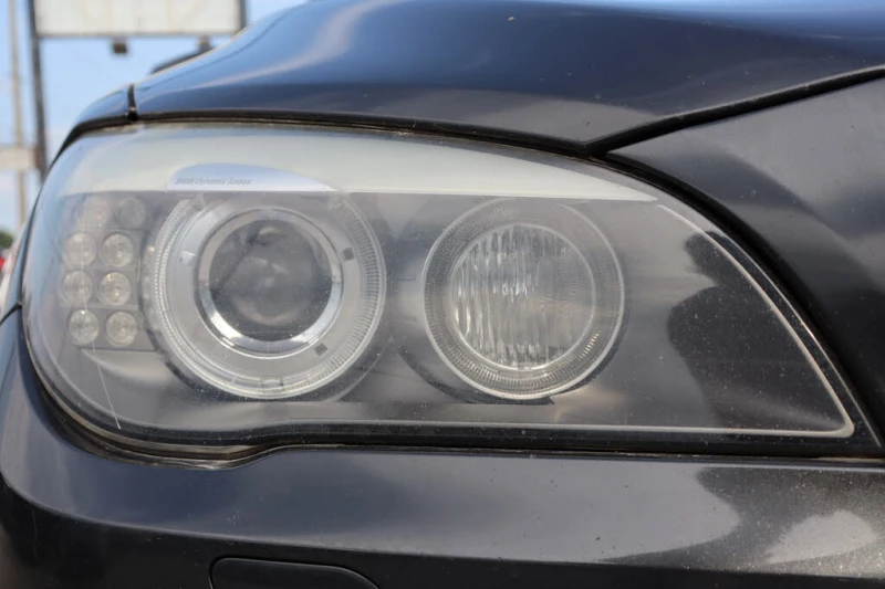 BMW 750 * 750i* xDrive* АвтоКреди* (ЦЕНА ДО БГ), снимка 6 - Автомобили и джипове - 53103266