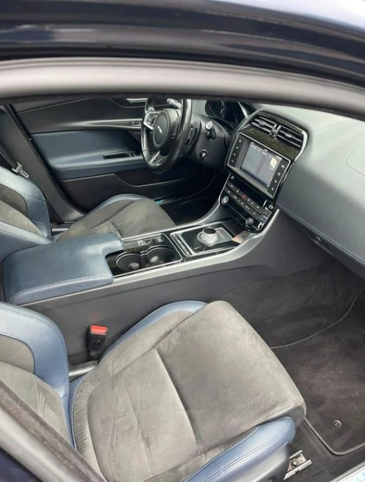Jaguar XE R-Sport* Подгрев* Akrapovic, снимка 13 - Автомобили и джипове - 53351069