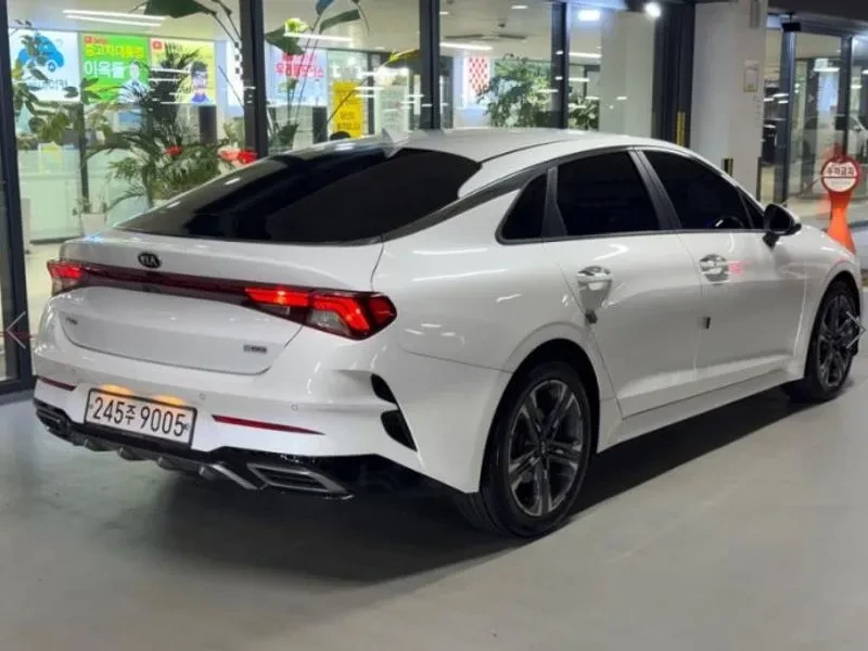 Kia K5 3Rd Generation 1.6 Turbo Prestige, снимка 4 - Автомобили и джипове - 56354419
